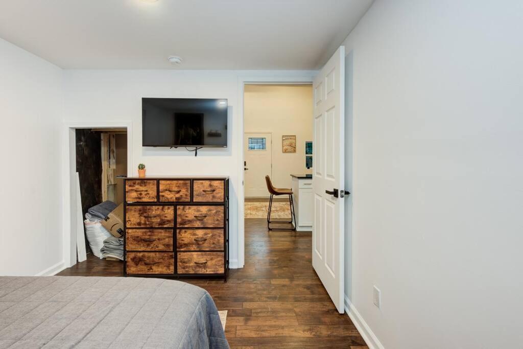 2 Bed 1 Bath-Sleeps 5 To 6 Near Rrg Large Deck Villa Beattyville Eksteriør billede